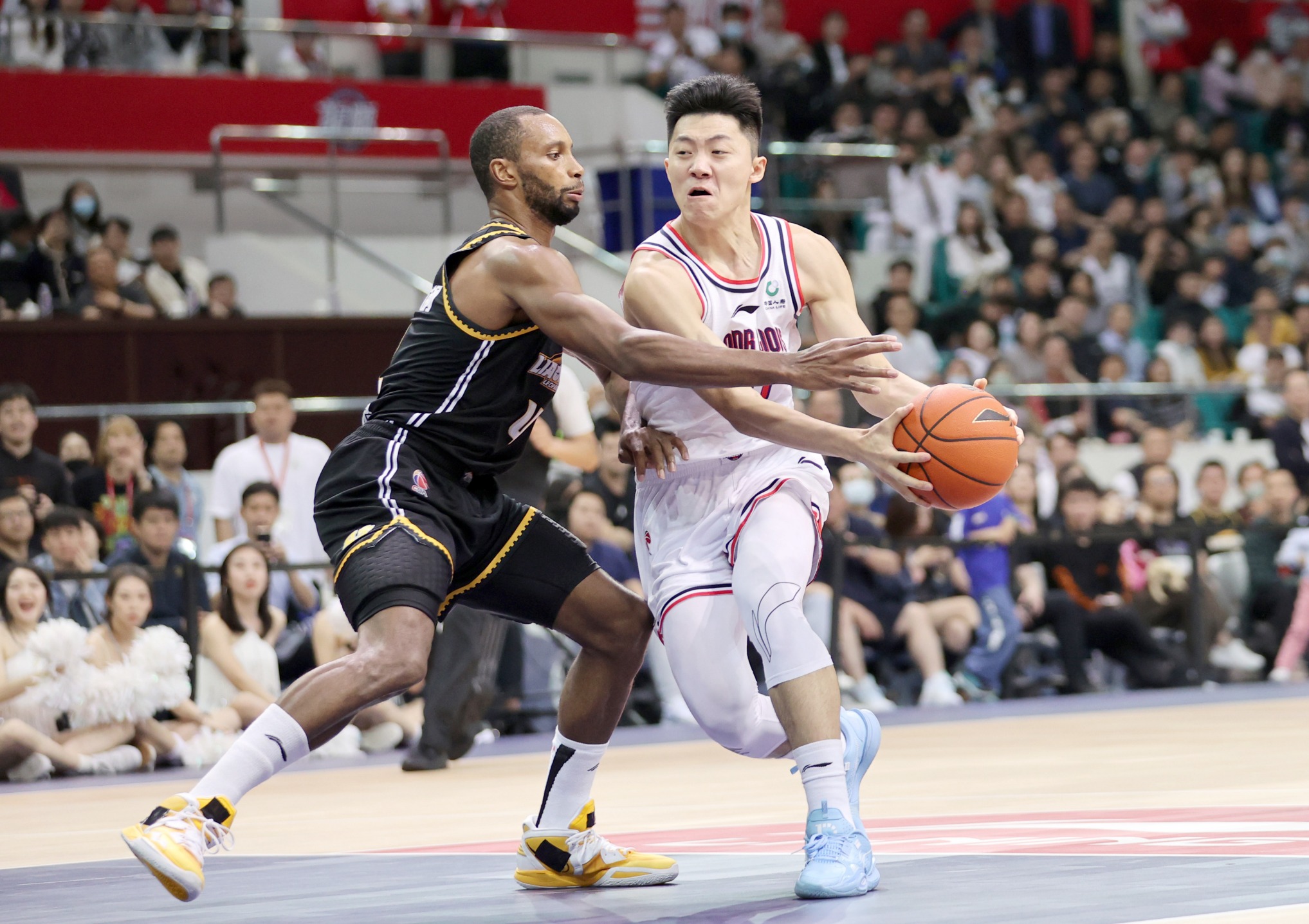 尤文图斯迎CBA常规赛关键赛，冲刺阶段绝杀压哨，底气十足，临场指挥获称赞的简单介绍